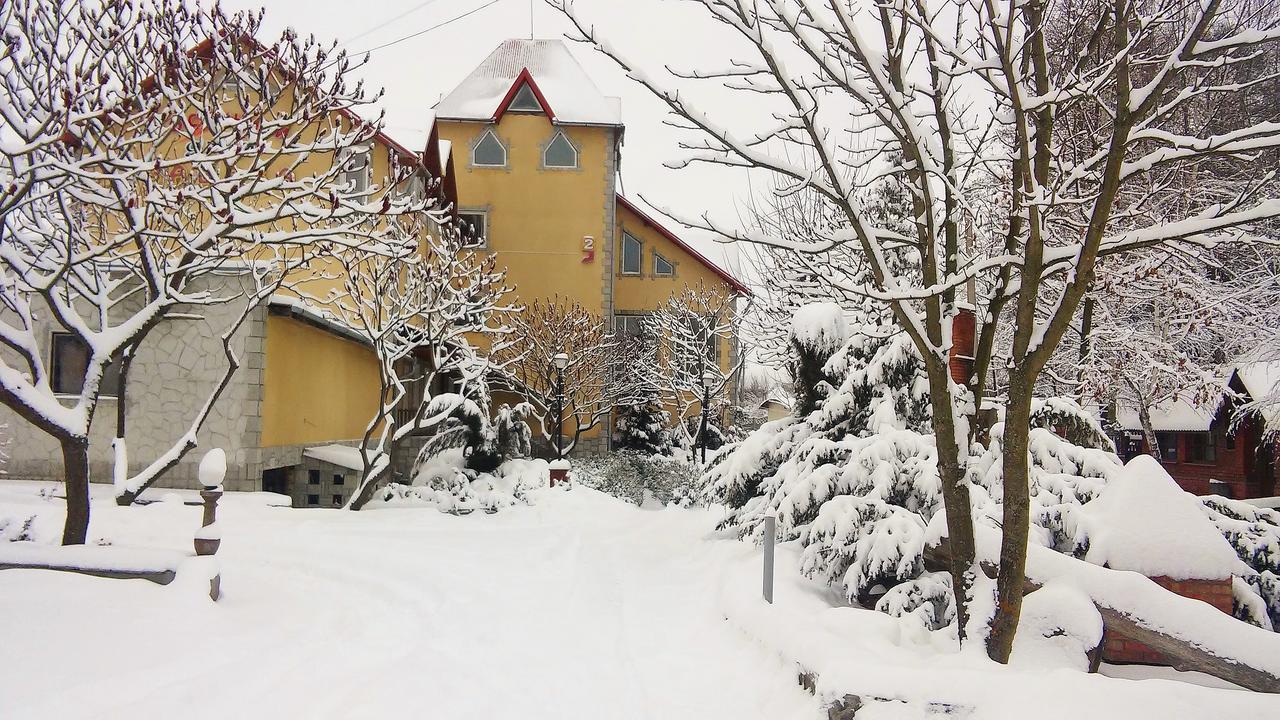 Zabava Guest House Ivano-Frankivsk Exterior photo